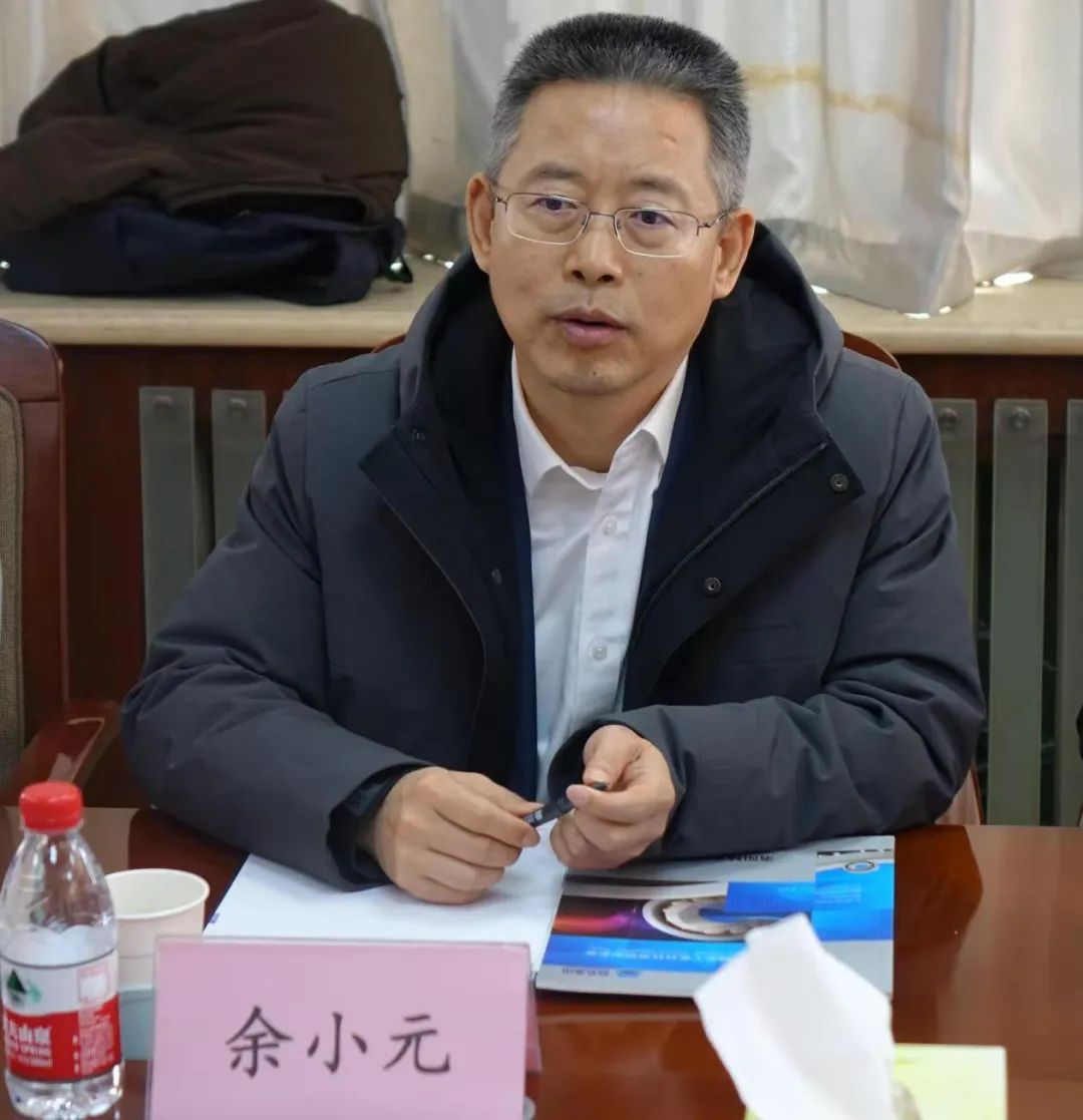 中國(guó)海航黨委書記、董事長(zhǎng)、總經(jīng)理余小元一行蒞臨軸研所開(kāi)展業(yè)務(wù)交流 中國(guó)海航黨委書記、董事長(zhǎng)、總經(jīng)理余小元一行蒞臨軸研所開(kāi)展業(yè)務(wù)交流